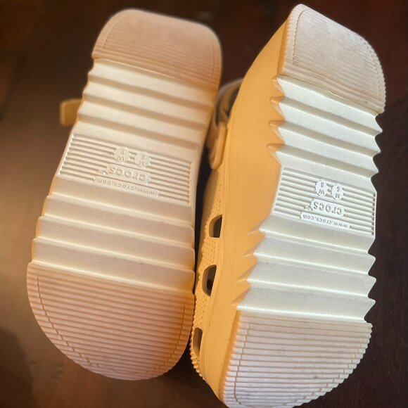 Crocs Xscape Hiker Clog Vanilla Or Bone Color Slip On Shoe Men's 6 Women's 8 - Picture 5 of 7